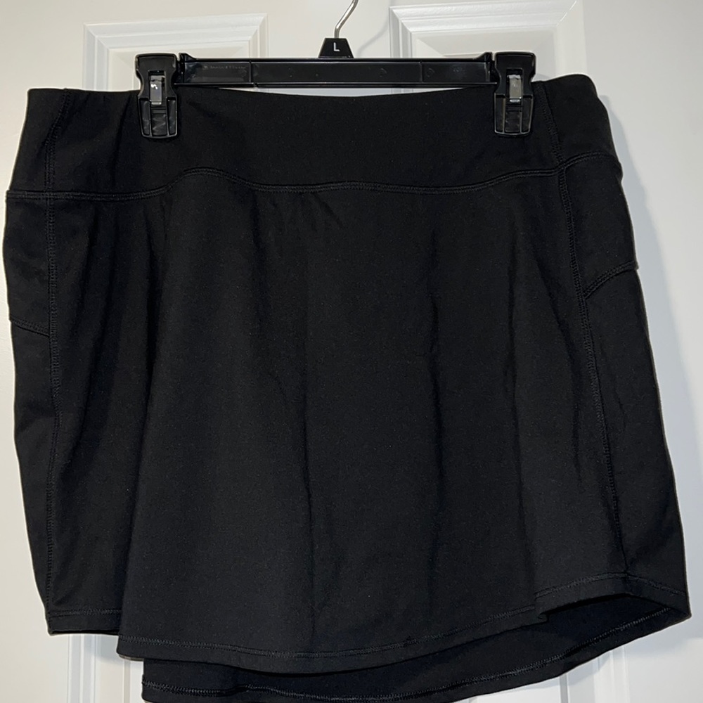Workout skort